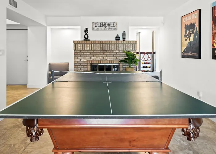 Dom wakacyjny Heated Pool & Spa, Game Room, 4 Bdrm *