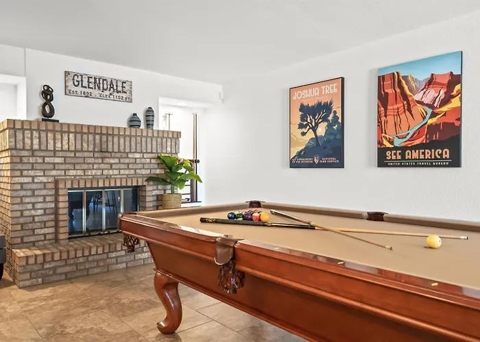 Heated Pool & Spa, Game Room, 4 Bdrm Dom wakacyjny