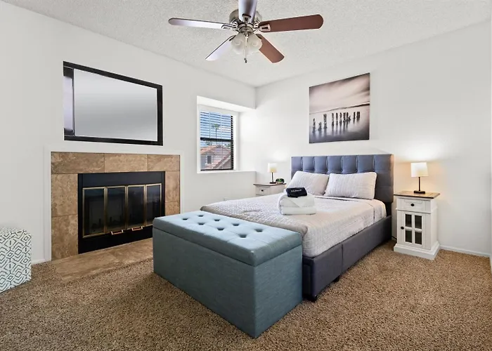Heated Pool & Spa, Game Room, 4 Bdrm Dom wakacyjny
